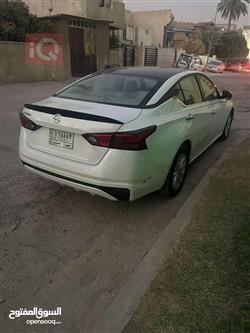نيسان ألتيما